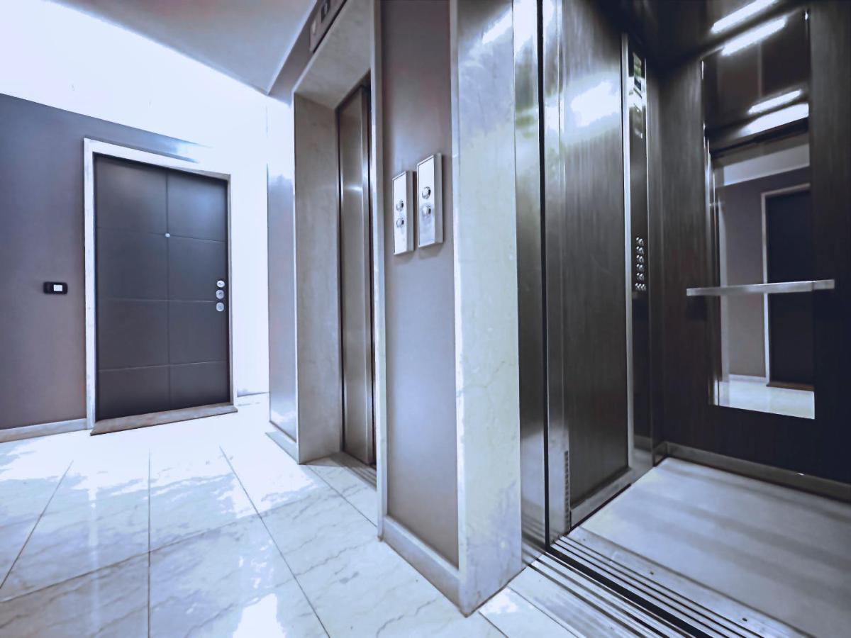 Appartamento Central/garibaldi Luxurious Two-room Apartment. *
