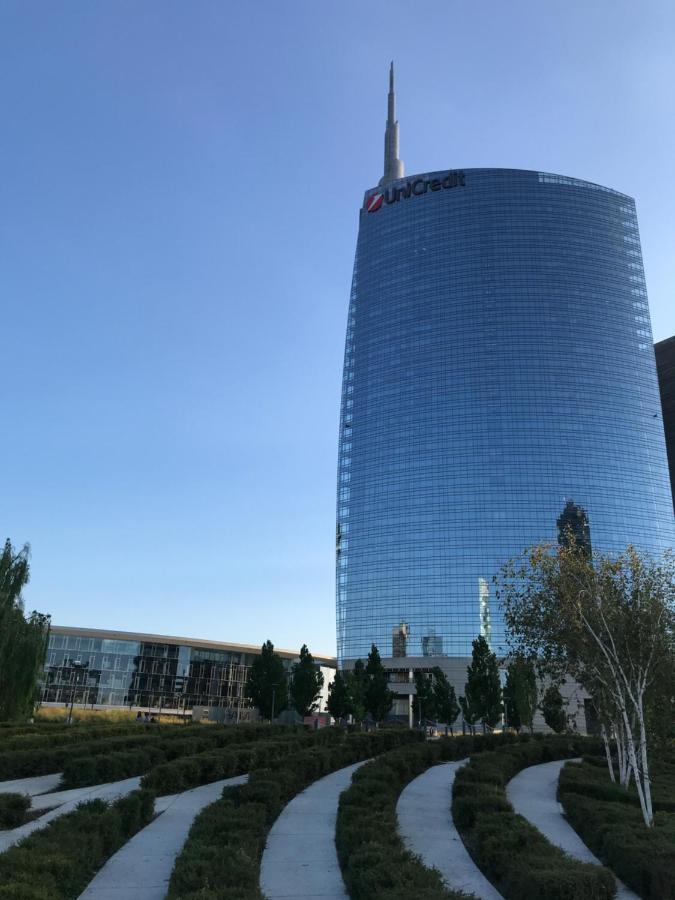 Central/garibaldi Luxurious Two-room Apartment. * Milano