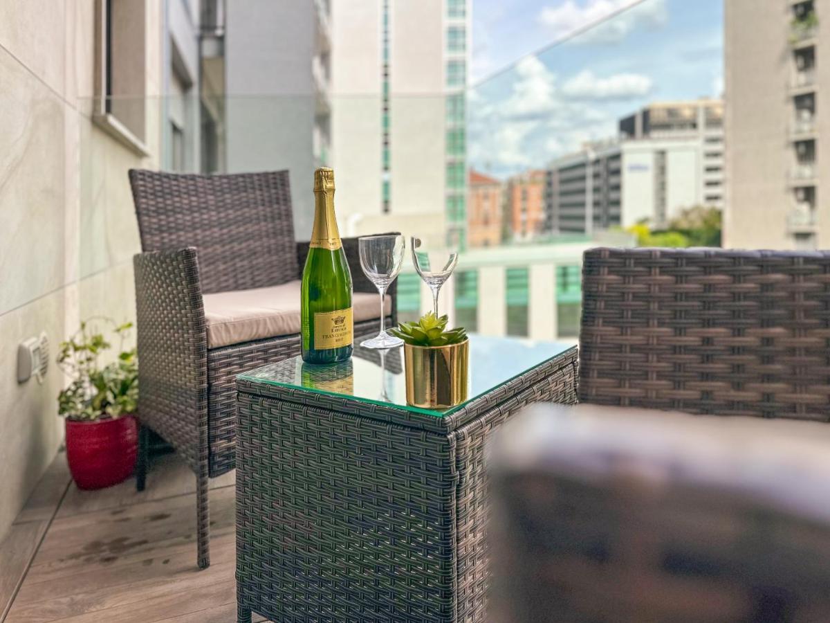 Appartamento Central/garibaldi Luxurious Two-room Apartment.