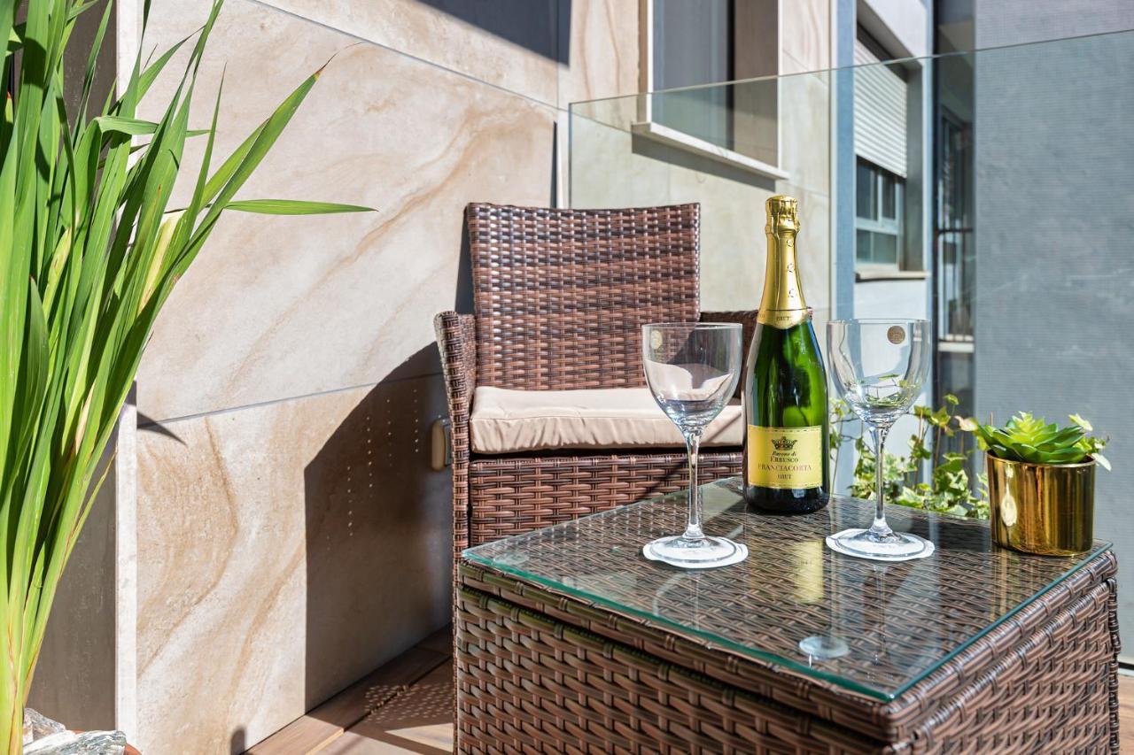 Central/garibaldi Luxurious Two-room Apartment. Apartment Mailand