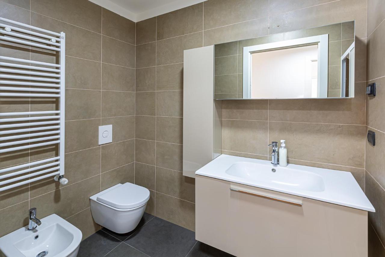 Central/garibaldi Luxurious Two-room Apartment. Apartment Mailand